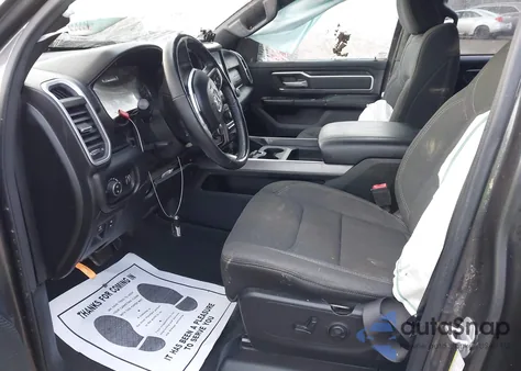 2020 Ram 1500 Big Horn 4X4 5'7 Box z USA, uszkodzony, nr VIN 1C6SRFFT8LN103183